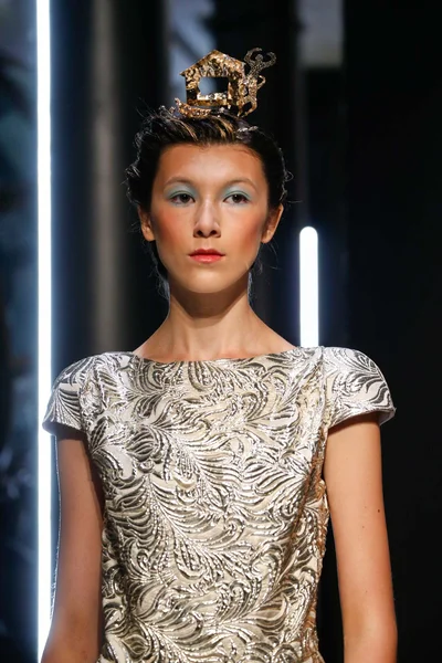Look 61
